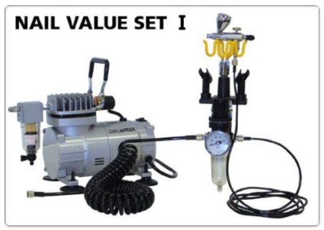 美品 エアブラシ エアテックス フォーカス 0.2mm エアブラシコラーニ中古