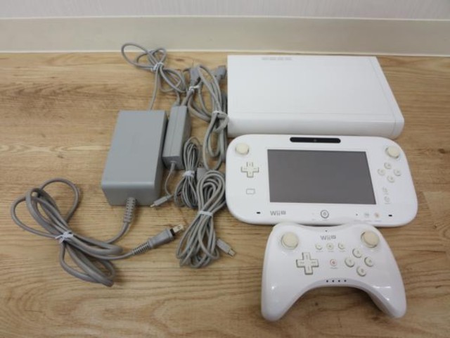 任天堂 Wii U本体 wup-001 8G コントローラー*１ 白 12年製 （ Wii本体
