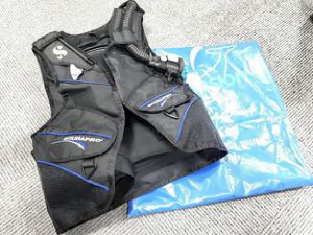 scuba pro スキューバプロ BCジャケット Sサイズ インフレータAIR2 収納袋付
