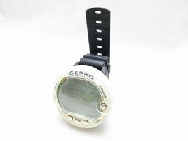 SUUNTO ダイビング ダイブコンピュータ GEKKO ホワイト 腕回り28 cm
