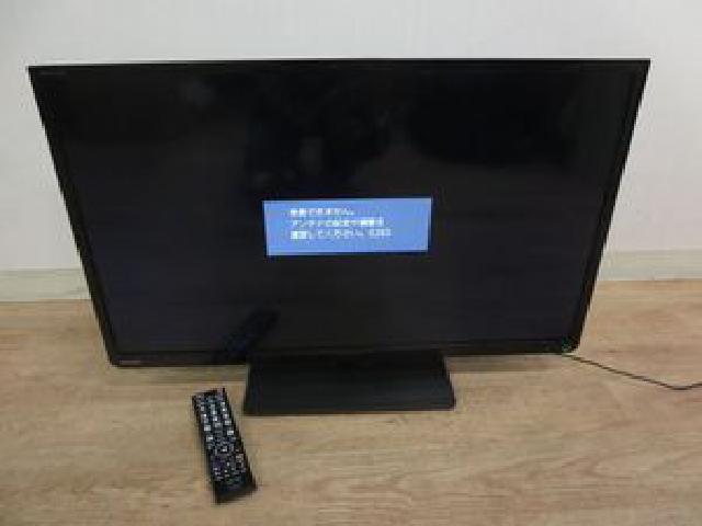 TOSHIBA 東芝 液晶テレビ レグザ 32S10 32インチ 15年製 ブラック 液晶パネル