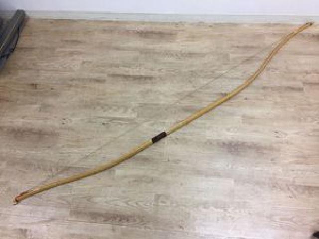 弓道 竹弓 特製 桑幡正清 並寸 全長 約220cm 重量 約552g 弓力13.9kg 