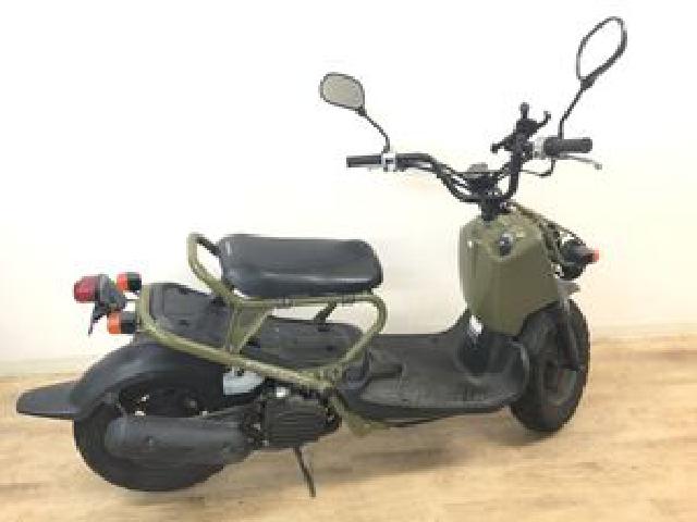 ホンダ HONDA 原動機付自転車 バイク ZOOMER 49cc カーキ色 グリーン 緑 原 （ バイク車体-原付）の買取価格  （ID:657380）｜おいくら