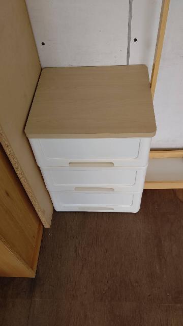まとめて不要品回収　買取品と相殺　カラーボックス