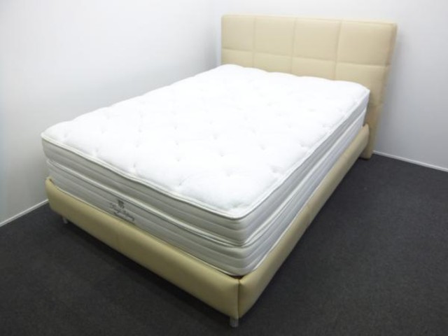大塚家具（セミダブルベッド）福岡市中央区不用品買取回収福岡