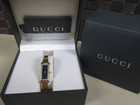 GUCCI グッチ 1500L レディース 腕時計 ゴールドの詳細ページを開く