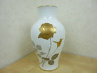 【美品】 大倉陶園/OKURA 金蝕バラ 花瓶 花器 金彩 35cmの詳細ページを開く