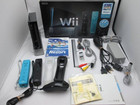 豪華＊Wii 本体 スポーツリゾート同梱 リモコン2個 セット 黒の詳細ページを開く