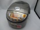 象印 IH炊飯ジャー極め炊きNP-VD10 （5.5合）14年製の詳細ページを開く
