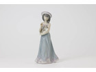 LLADRO　リヤドロ　5645　少女エリザベス　人形　置物の詳細ページを開く