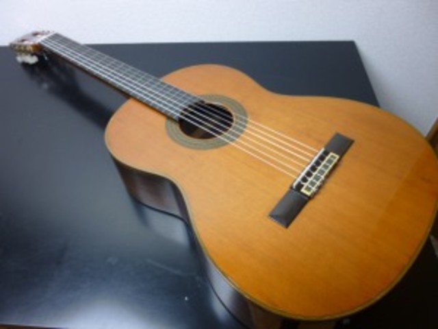 YAMAHA ヤマハ C-300 クラシックギター