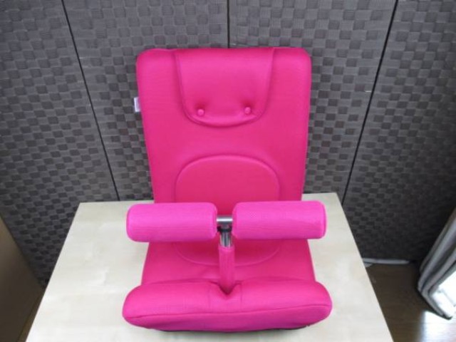 ミズノ/MIZUNO じつは腹筋くん 座椅子 ピンク色（イス・チェア）の買取 