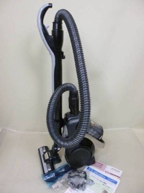 【リサイクルサービス八光】2015年製　日立  掃除機 2段ブーストサイクロン   CV-SA100 リサイクルサービス八光】2015年製 日立 掃除機 2段ブーストサイクロン