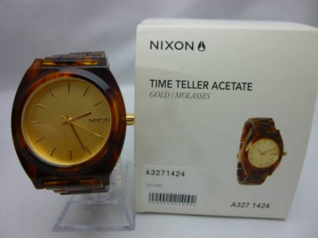 nixon べっ甲 腕時計 緑 オファー