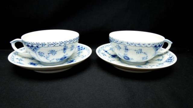 ロイヤルコペンハーゲン ハーフレース ティーカップ 2客ペア