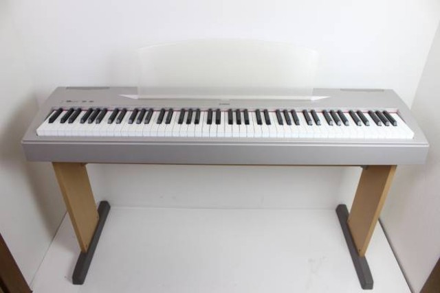 電子ピアノ YAMAHA P-60 88鍵盤(多機能タイプ) スタンド付 （ 電子 