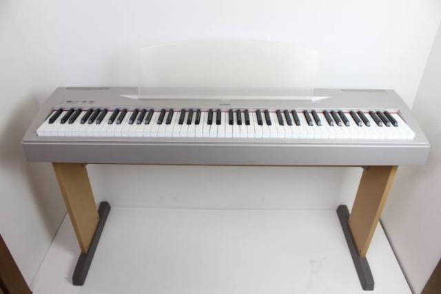 電子ピアノ YAMAHA P-60 88鍵盤(多機能タイプ) スタンド付 （ 電子