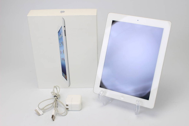 タブレットApple iPad 32G A1416 Wi-Fi 第3世代 ホワイト