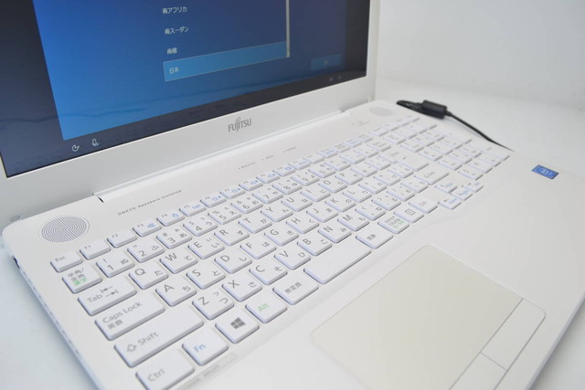 中古ノートパソコン 富士通 AH42/Y Celeron-3855U LIFEBOOK AH 富士通 AH42/Y 15.6型 Celeron 3855U/4GB/1TB HDD