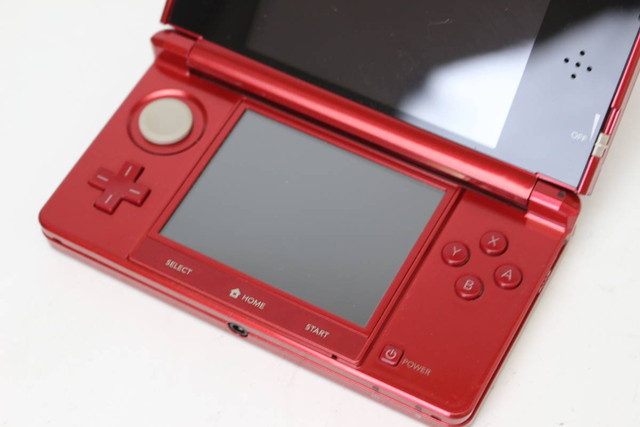 任天堂 ニンテンドー Nintendo 3DS 本体 CTR-001 赤 メタリックレッド