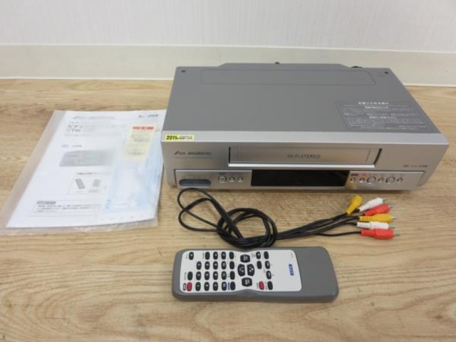 未使用 新品 FUNAI 船井 VHS ビデオカセットレコーダー VTR-100 映像