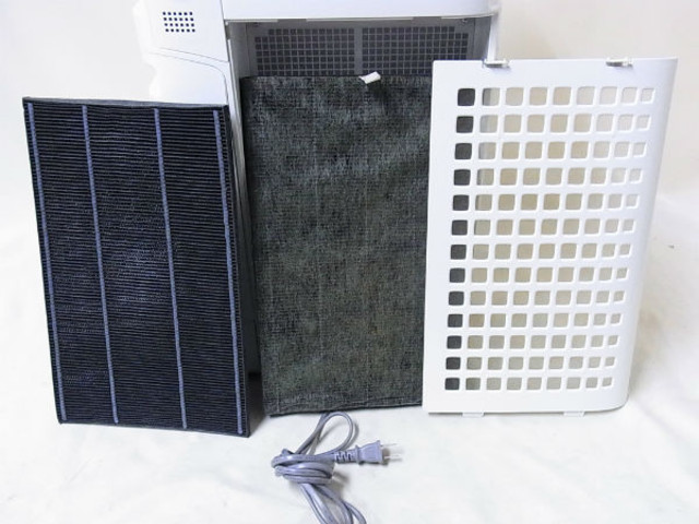 Sharp Kc Y45 W プラズマクラスター 加湿空気清浄機 その他家電 の買取価格 Id おいくら