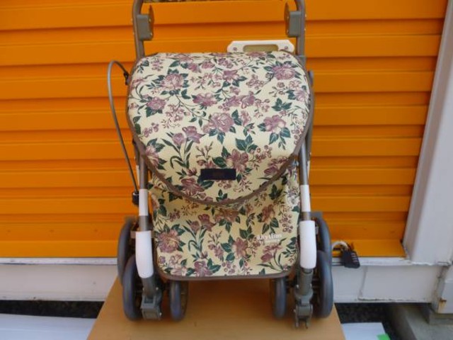 島製作所/リズムRWC/シルバーカー