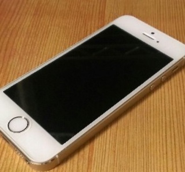 iPhone5s/ドコモ/32GB/ゴールド/判〇