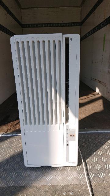 窓用エアコン　ホワイト