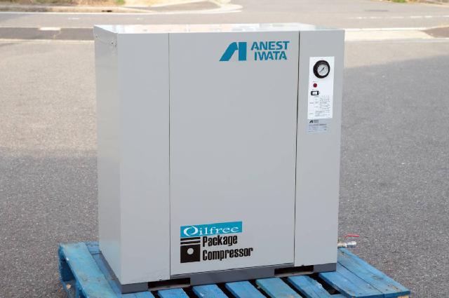 ANEST IWATA コンプレッサー 2014年製 OIL FREE RECPRO.COMPRES