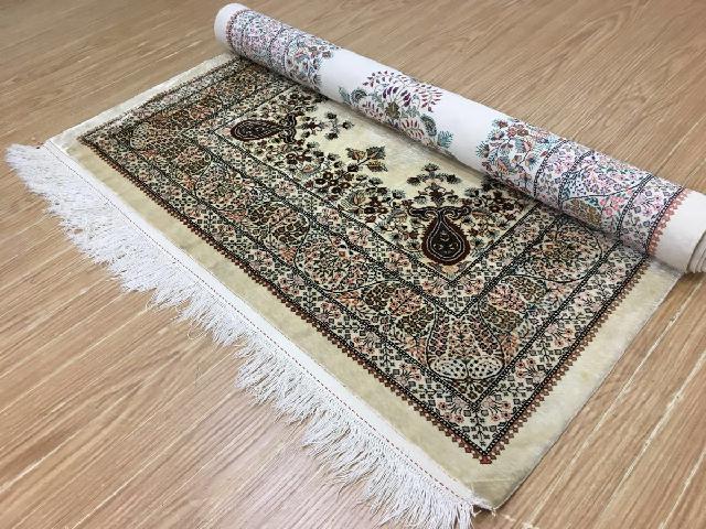 ペルシャ絨毯 ラグ カーペット 手織り イラン ウール シルク 103×163cm 