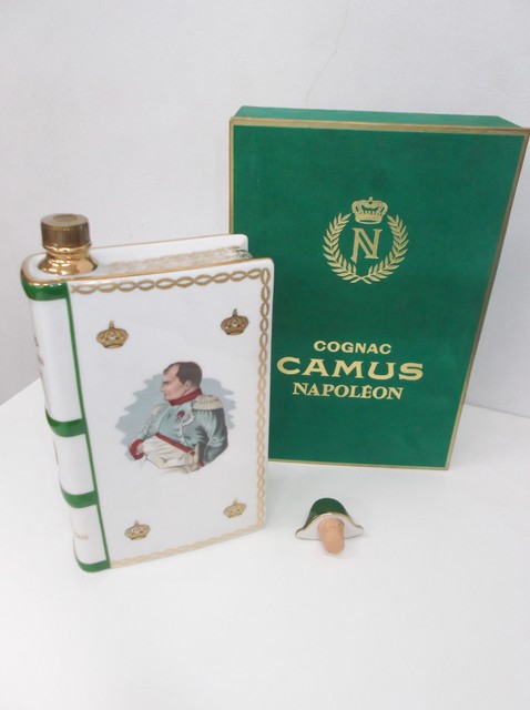 CAMUS カミュ ナポレオン ブック緑 コニャック 700ml 未開栓品（まとめて片付け 不要品）の買取価格 （ID:193430）｜おいくら