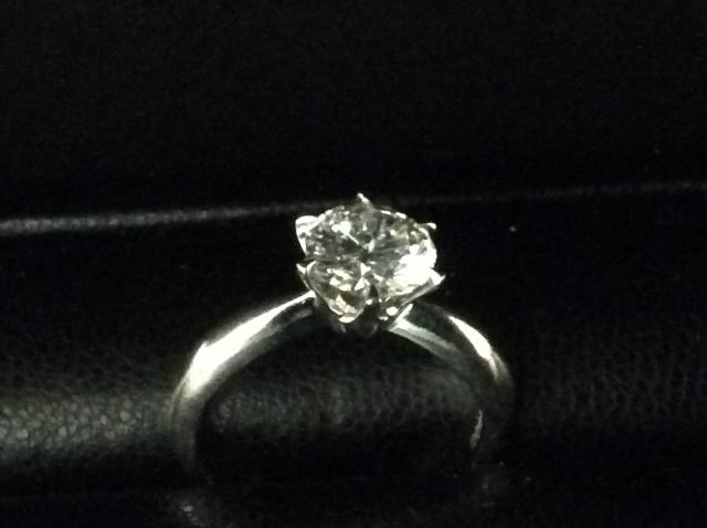 ダイヤモンド 1.071ct プラチナ900 リング 高く 宝石 買取 千葉県 船橋市