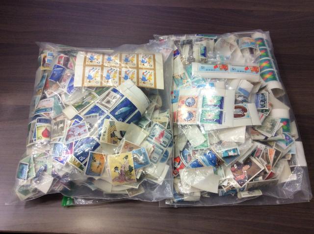 記念切手 バラ 10円 15円 58,725円分 高く 年賀状 ハガキ 買取 千葉県 松戸市