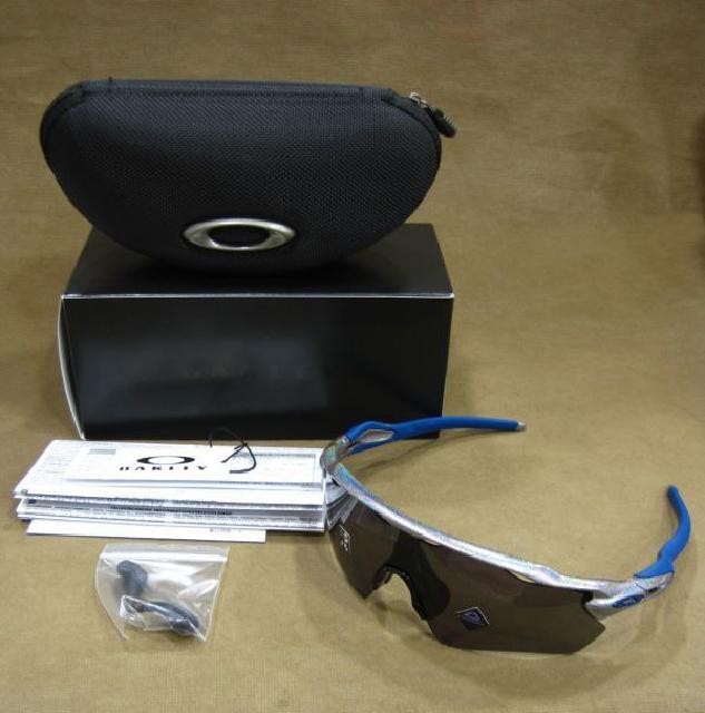 オークリー OAKLEY ラダー スポーツ サングラス 高く グラサン 買取 千葉県 我孫子市