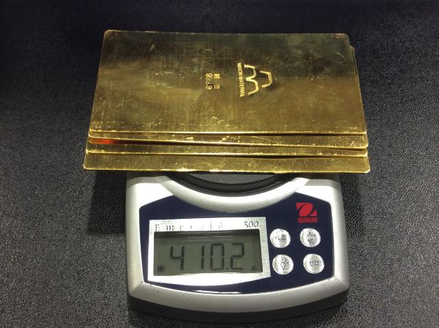 本日 純金 スクラップ 1g 7488円 純金板材 410.2g 高く 金製品