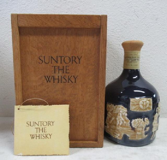 A*n様 Suntory THE WHISKY 陶器ボトル 木箱付き Suntory THE WHISKY 陶器ボトル 木箱入り