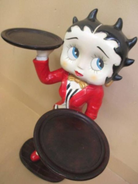 希少ベティちゃん ウェイトレス姿の看板娘 人形 全長72 フィギュア の買取価格 Id おいくら