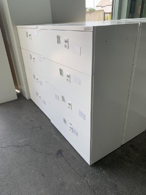 スチール書庫