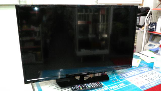 SHARP 32型テレビ 2016年製