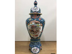 金龍窯 博山作 有田焼 花鳥図 孔雀 御所車 大壺 飾壺の詳細ページを開く