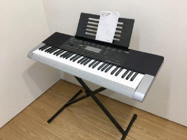 ◇ CASIO カシオ 電子キーボード 61鍵 スタンド付 ◇