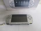 PSP-2000 IS/ソニー/SONY/PSP/プレイステーション・ポータブル/アイス・シルバー＋の詳細ページを開く