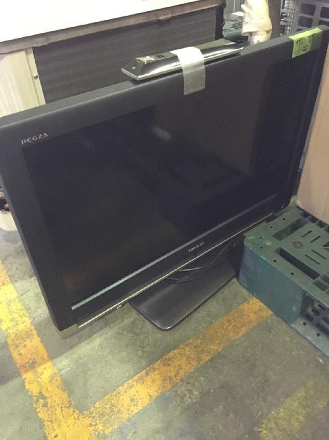 液晶テレビ