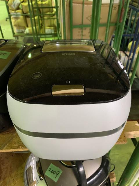 炊飯器