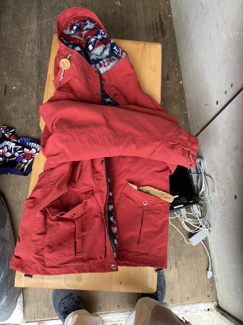 まとめて不要品回収　買取品と相殺　衣類　家具