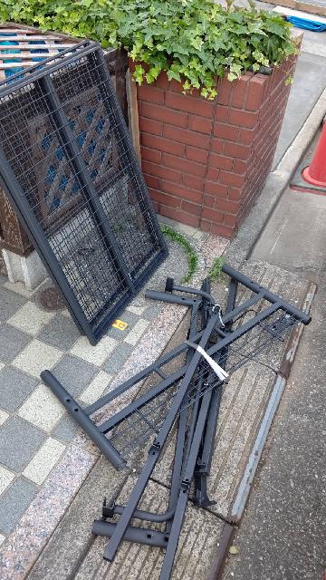 まとめて不用品回収　買取品と相殺　ベットフレーム