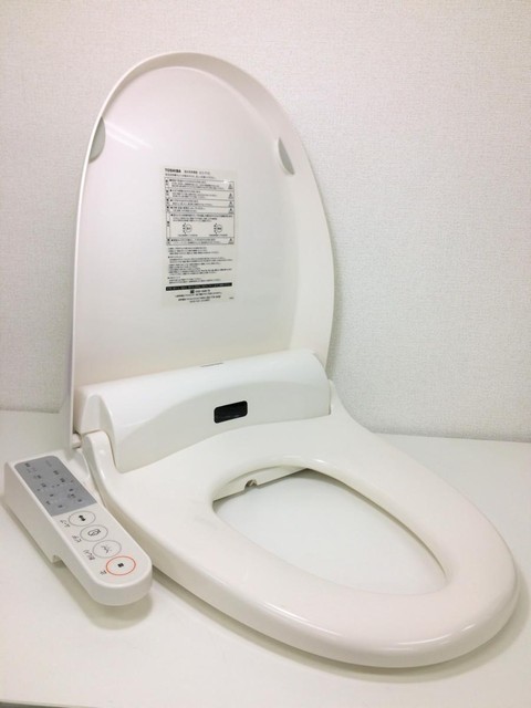 休日限定 TOSHIBA 温水洗浄便座 その他 （ 欠品あり 2016年製 SCS-T175 その他