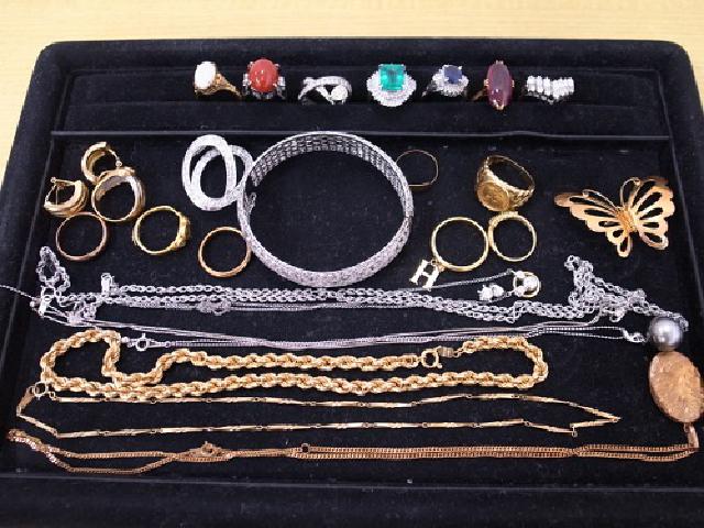 金プラチナ リング、ネックレス、ブレス、ブローチ、金貨、ダイヤ、宝石