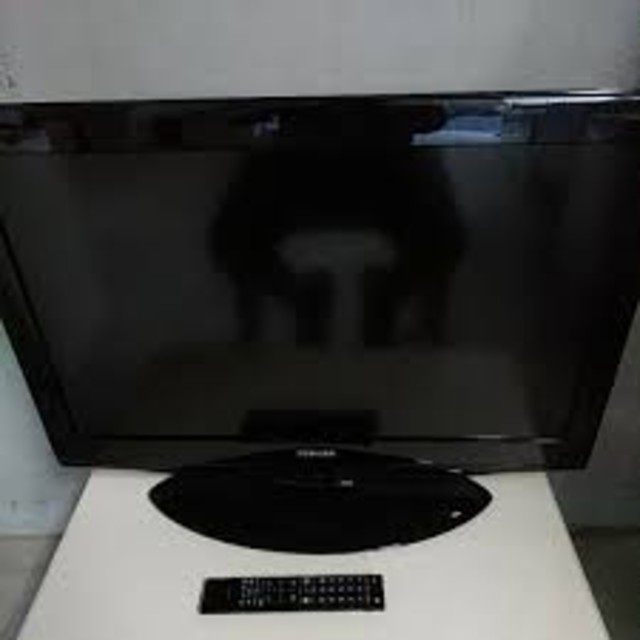 東芝　液晶テレビ　32R3　32インチ